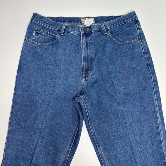 LL Bean Mens Straight Classic Fit Blue Jeans 100% Cotton 37x32 - Picture 3 of 9